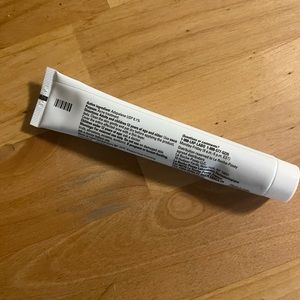 LA ROCHE-POSAY ACNE TREATMENT